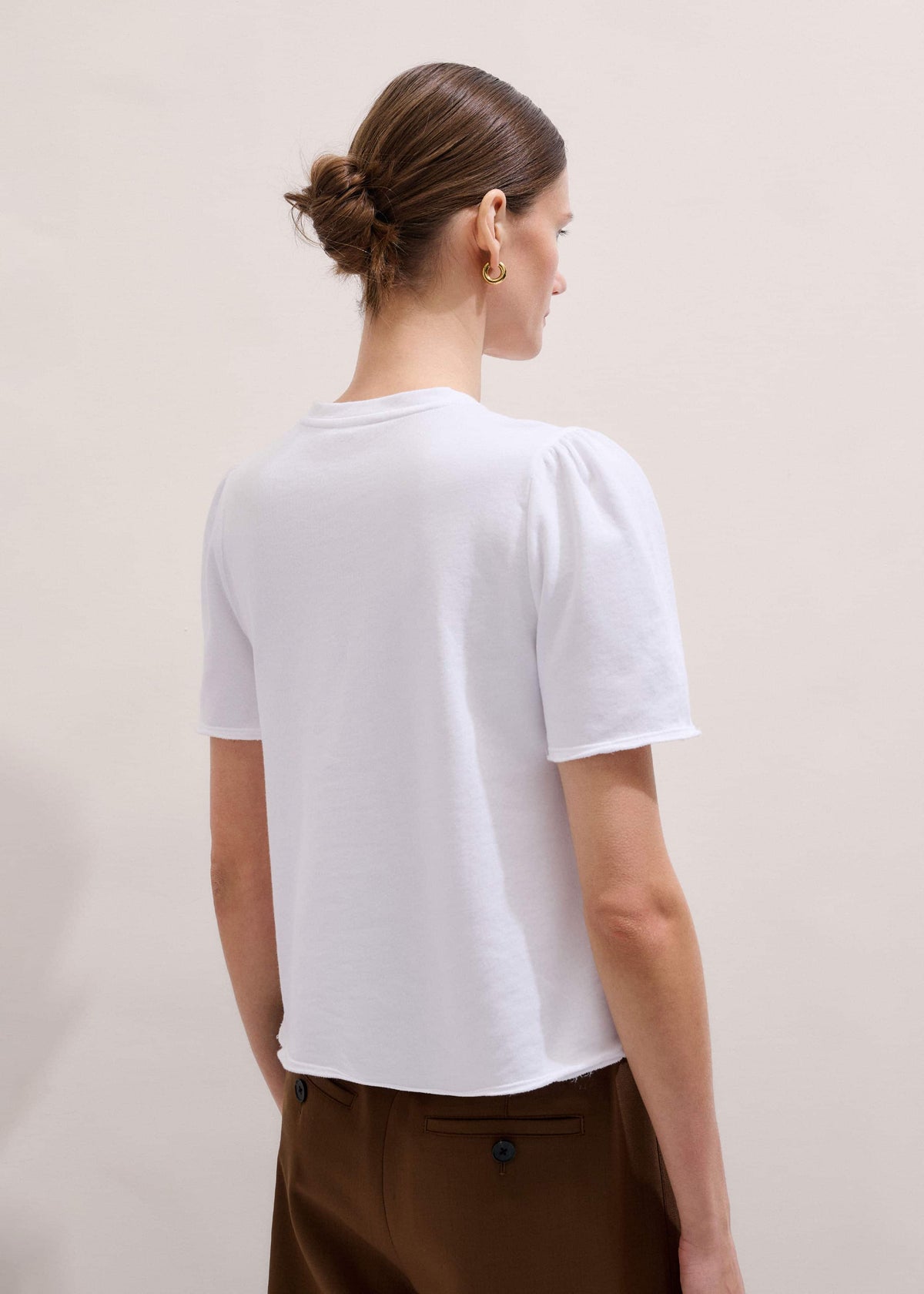 White Raw Edge V-Neck Swing Sweatshirt | ME+EM