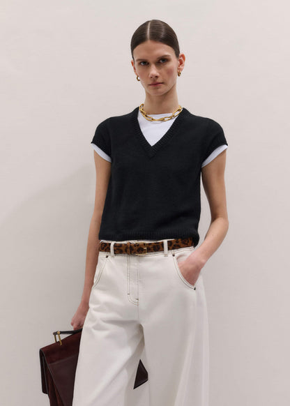 Black Cashmere V-Neck Shrunken Baby Tee | ME+EM