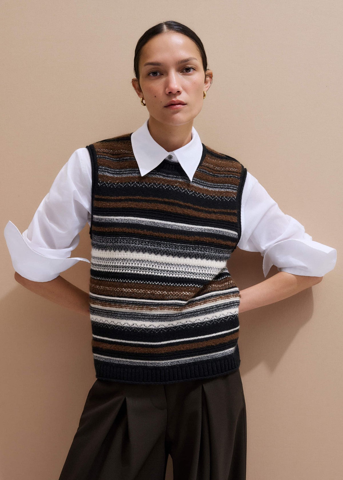 Black Textured Stitch Straight Sweater Vest + Snood | ME+EM