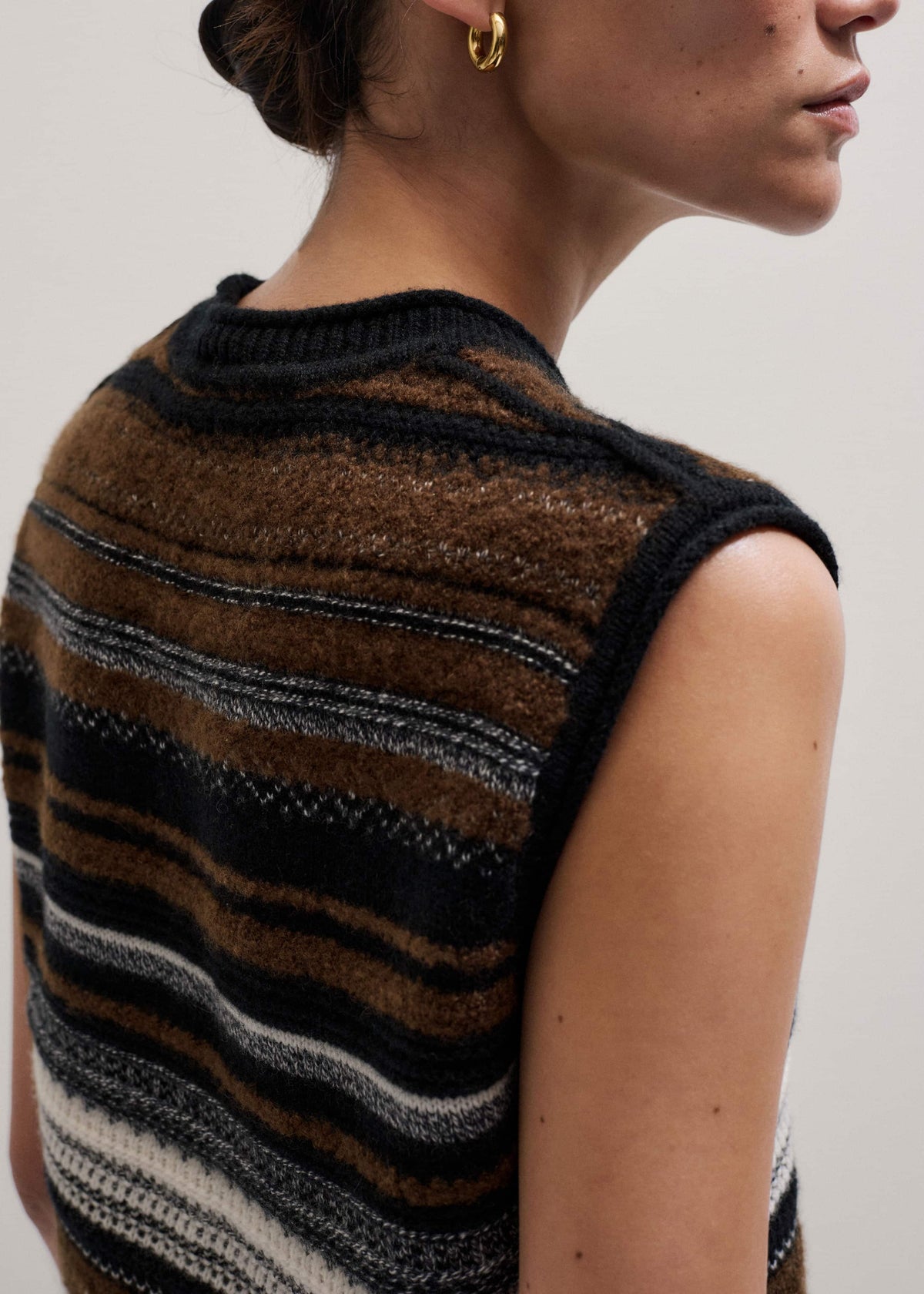 Black Textured Stitch Straight Sweater Vest + Snood | ME+EM