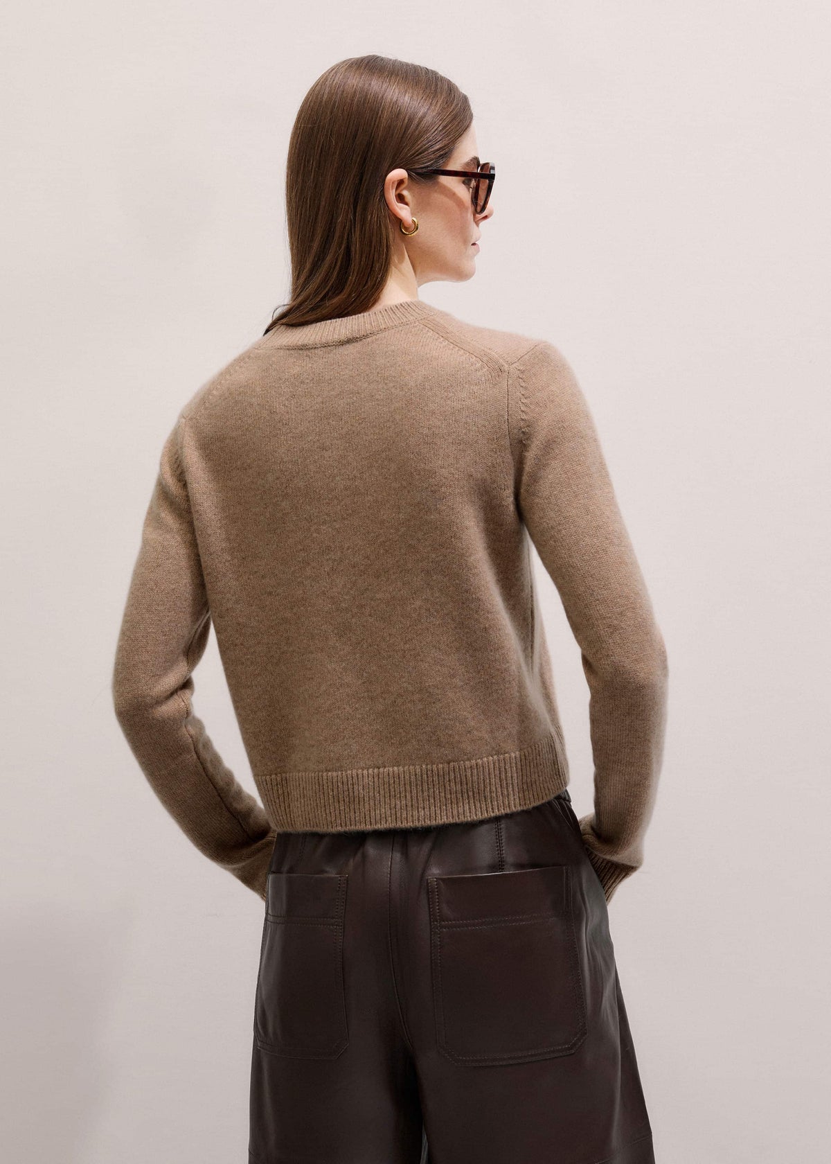 Camel Brown Cashmere Relaxed Crop Sweater | ME+EM