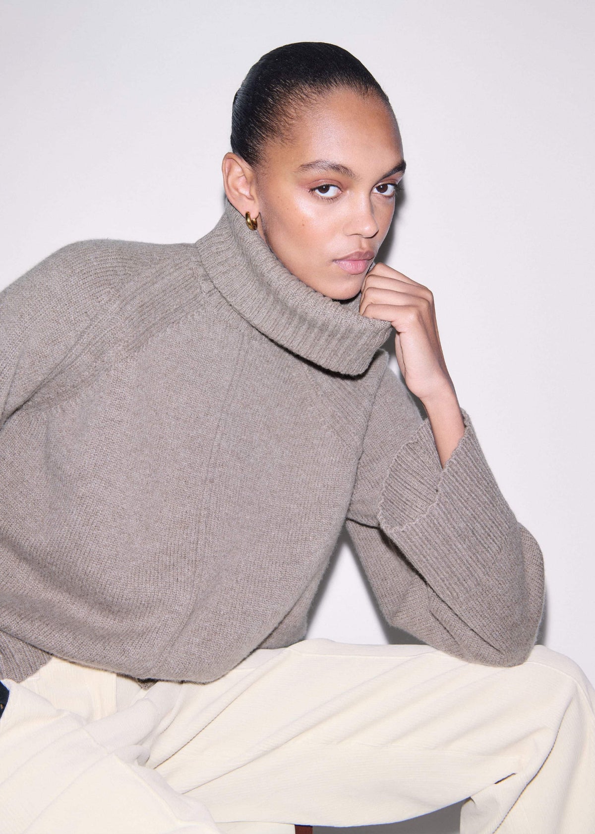 Brown Exposed Seam Raglan Sweater + Snood | ME+EM