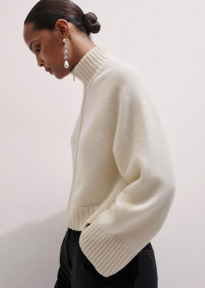 Cream Two-Way Zip Jacket | ME+EM