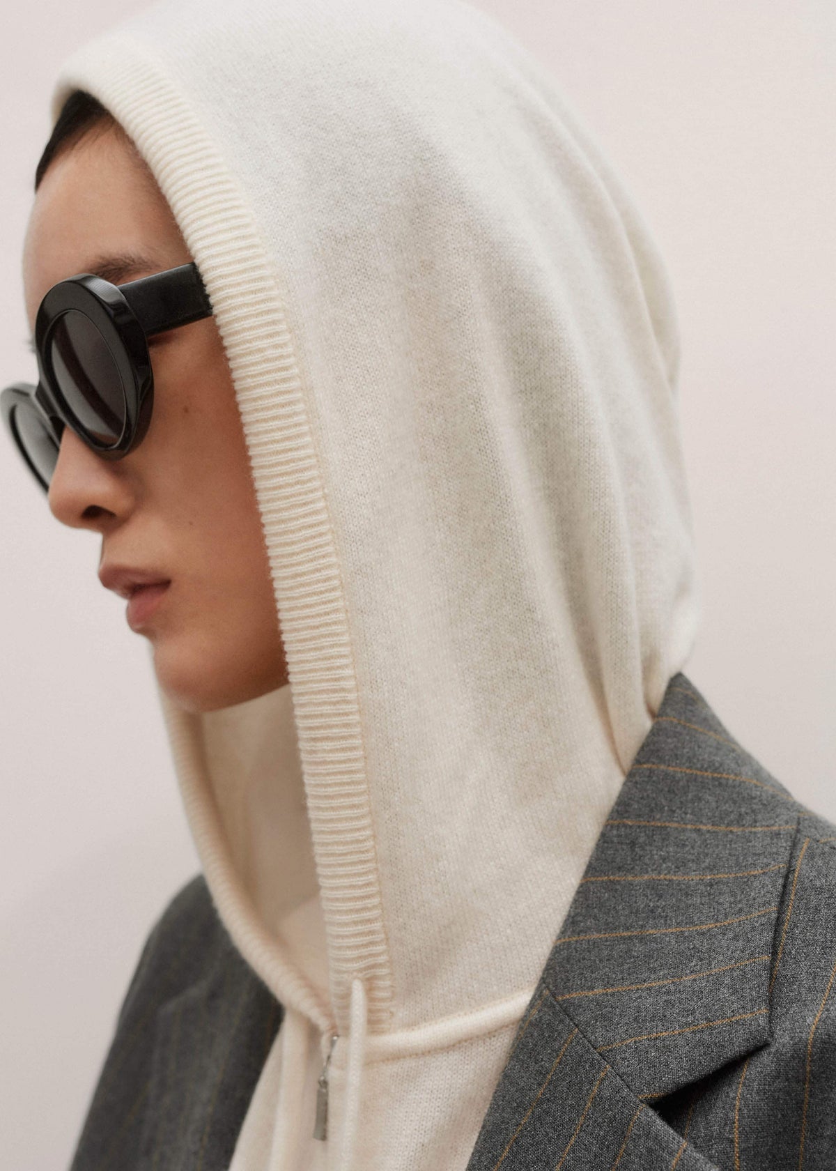 Cream Cashmere Relaxed Fit Box Zip Hoody | ME+EM