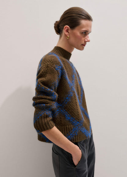 Green Merino Statement Textured Argyle Sweater | ME+EM