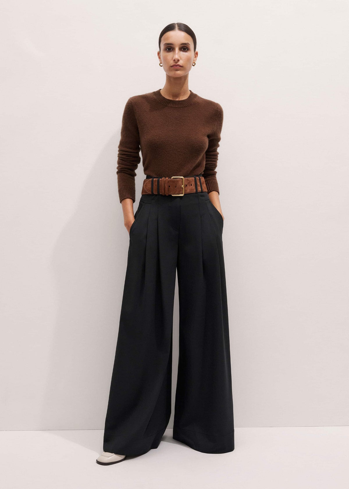 Brown Cashmere Relaxed Crop Sweater | ME+EM