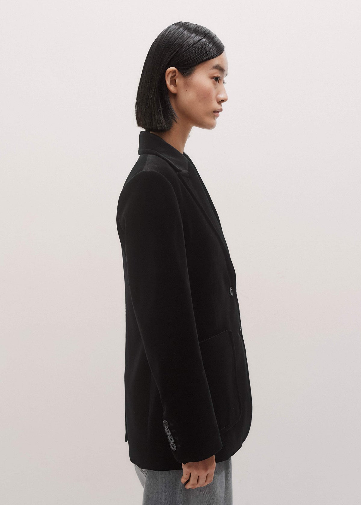 Black Stretch Velvet Sharp Shoulder Blazer | ME+EM