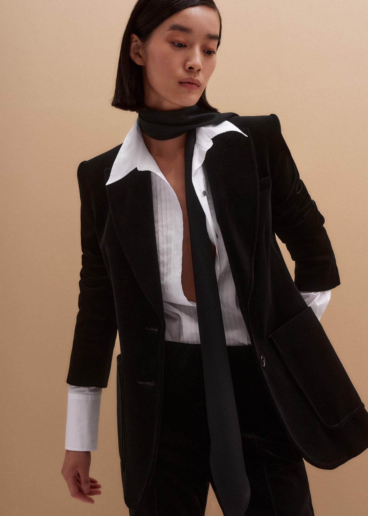 Black Stretch Velvet Sharp Shoulder Blazer | ME+EM