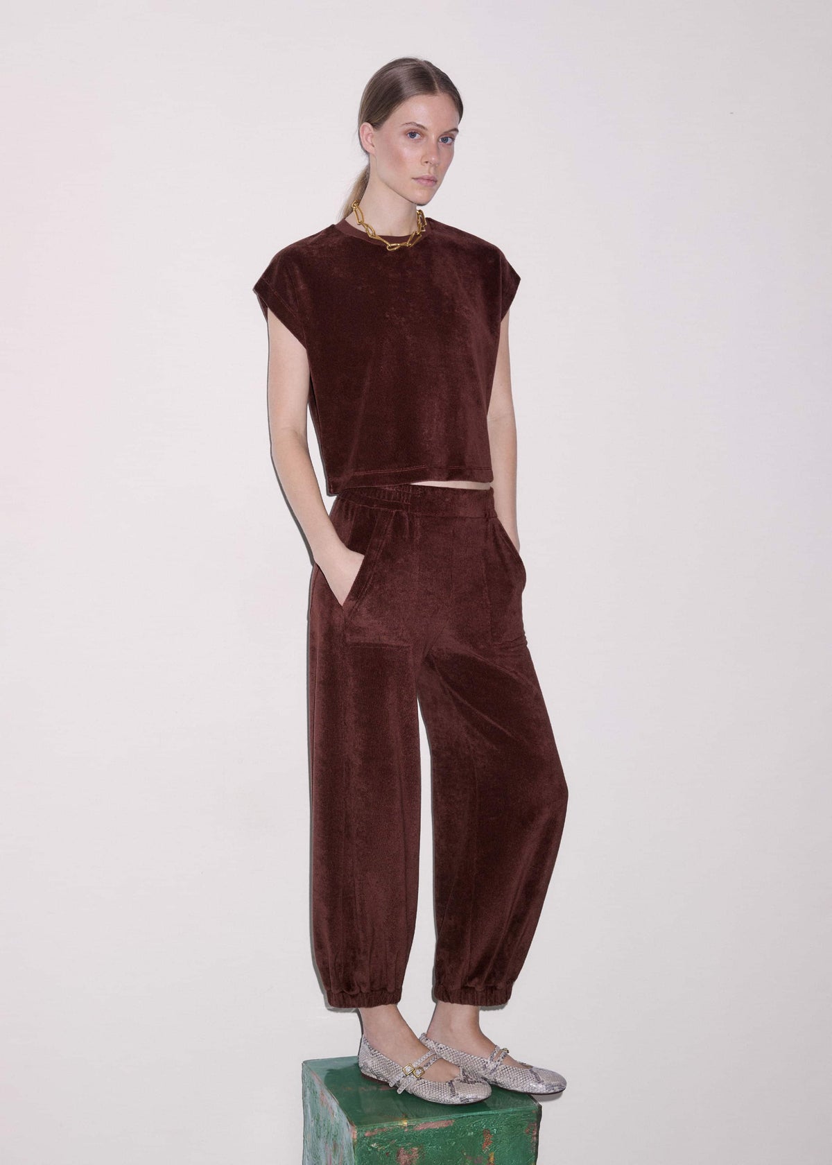 Cinnamon Brown Relaxed Jogger Set | ME+EM
