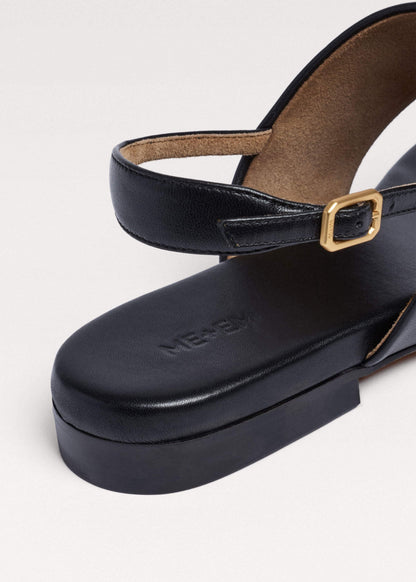 Black Minimal Sandal | ME+EM
