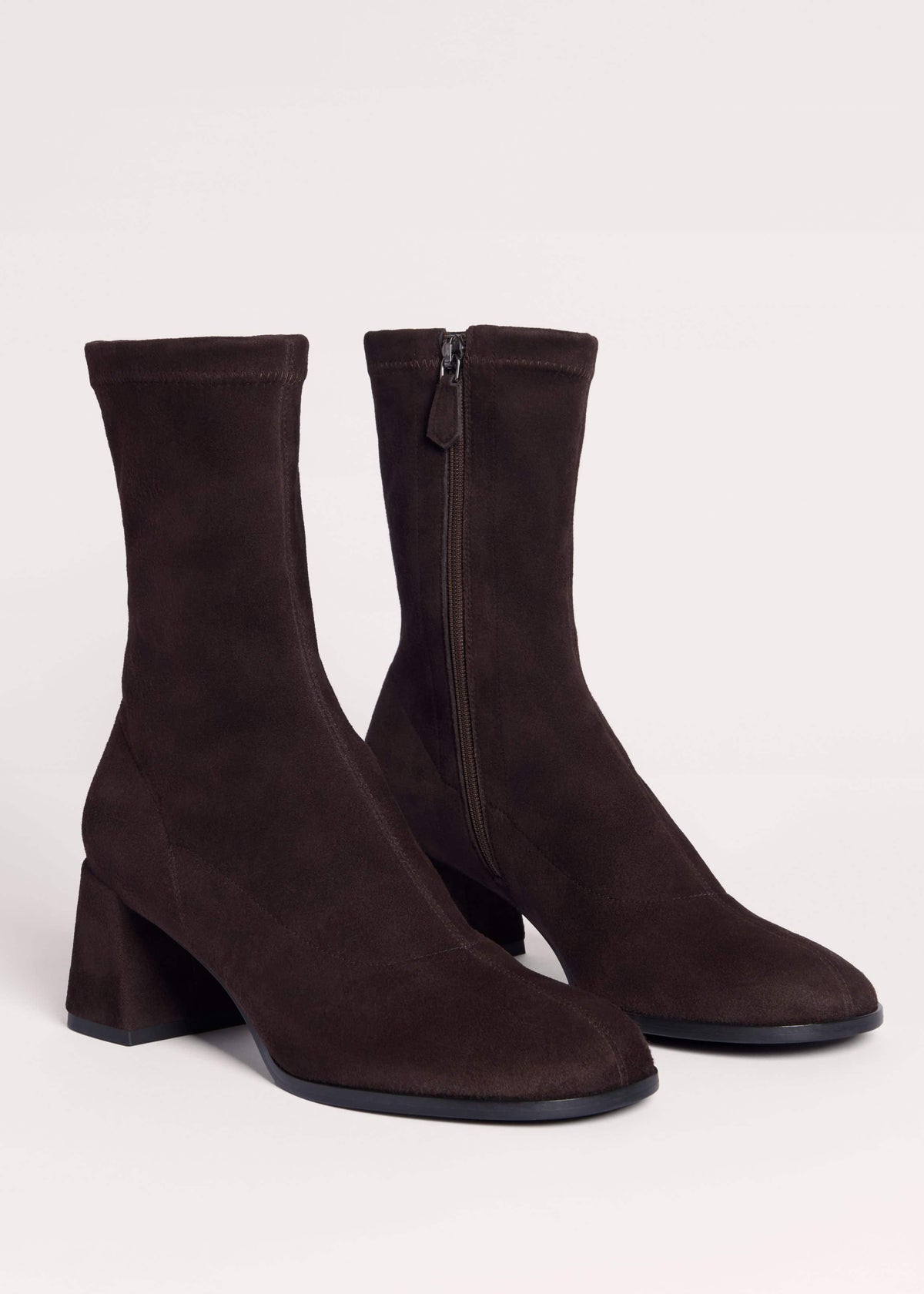 Brown Ankle Stretch Boot | ME+EM
